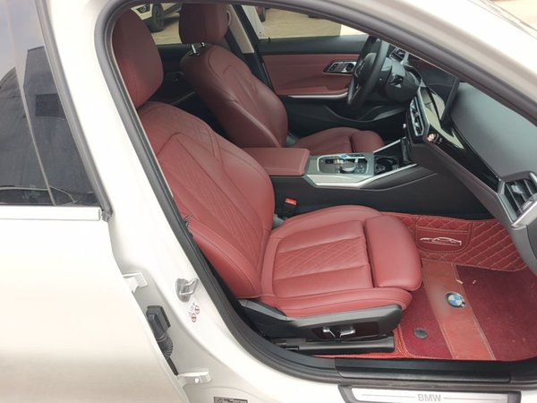 BMW i3 2024, 24400 км, за 24116 USD - фото 23