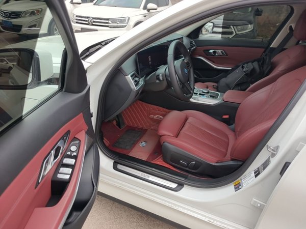 BMW i3 2024, 24400 км, за 24116 USD - фото 19