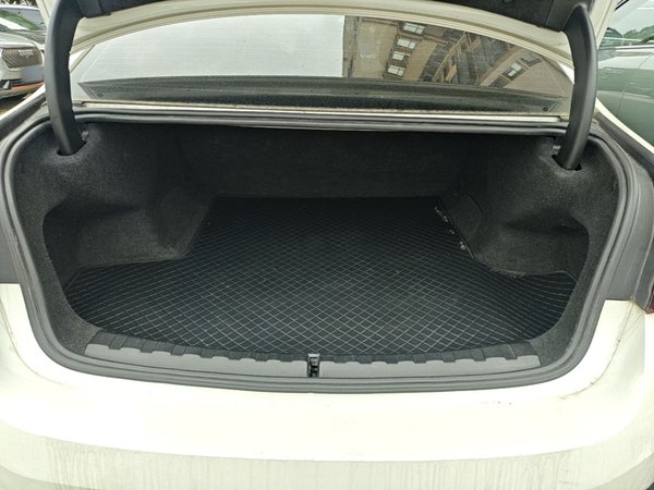 BMW i3 2024, 51000 км, за 22159 USD - фото 22