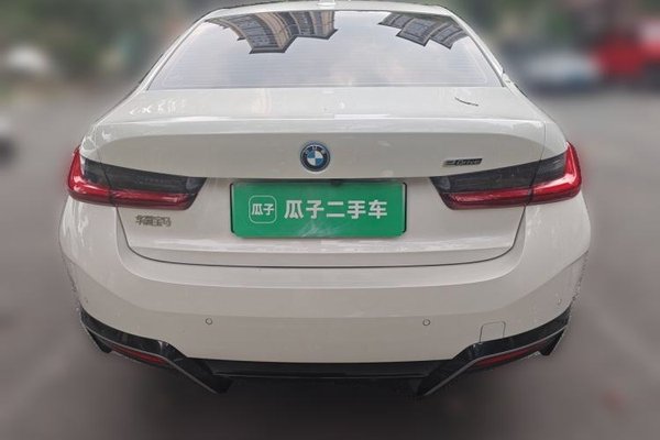 BMW i3 2025, 24100 км, за 25374 USD