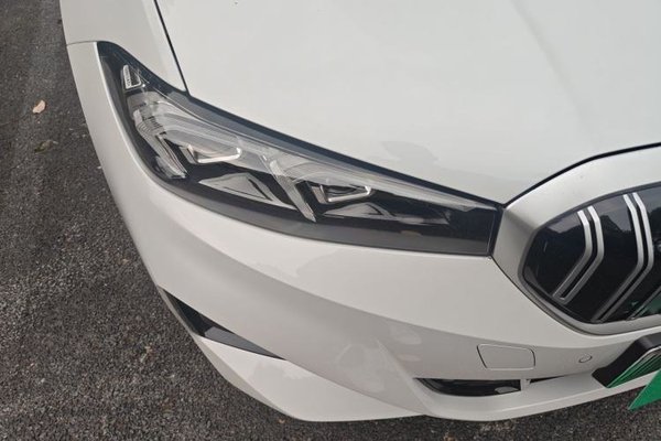 BMW i3 2025, 24100 км, за 25374 USD - фото 7