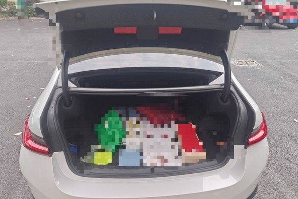 BMW i3 2025, 24100 км, за 25374 USD - фото 16