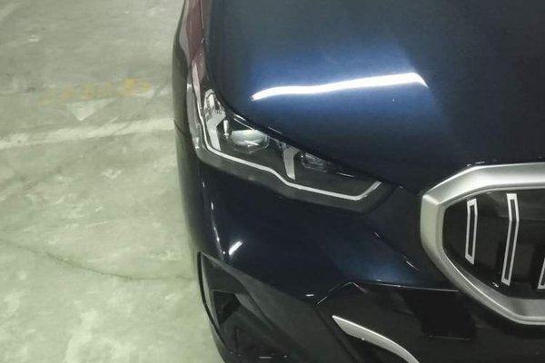 BMW i5 2024, 800 км, за 38580 USD - фото 7