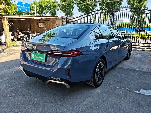 BMW i5 2024, 18400 км, за 35719 USD - фото 6