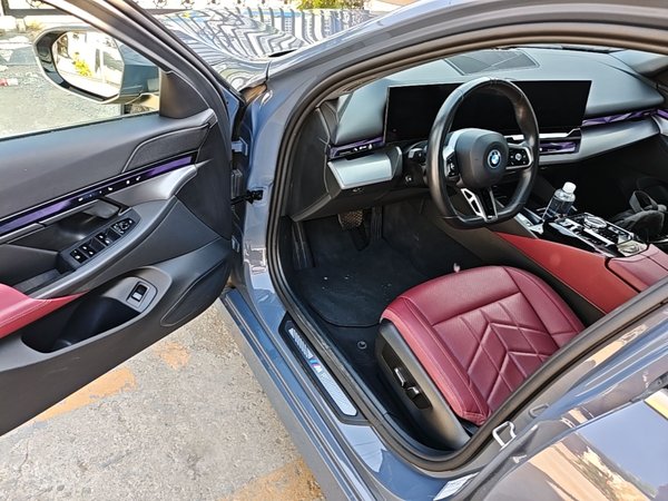 BMW i5 2024, 18400 км, за 35719 USD - фото 19