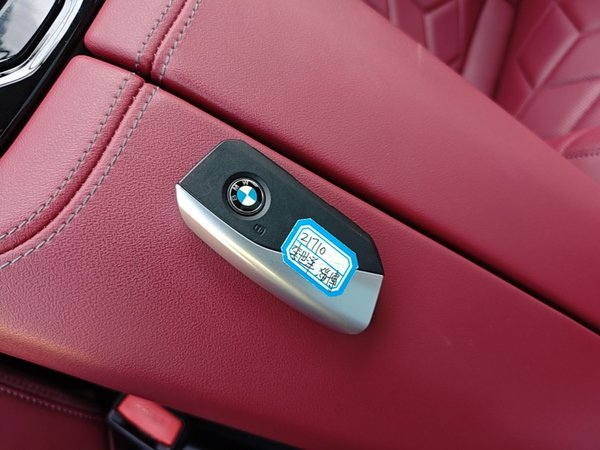 BMW i5 2024, 18400 км, за 35719 USD - фото 12
