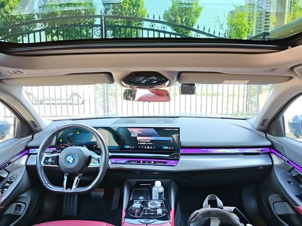 BMW i5 2024, 18400 км, за 35719 USD - фото 13