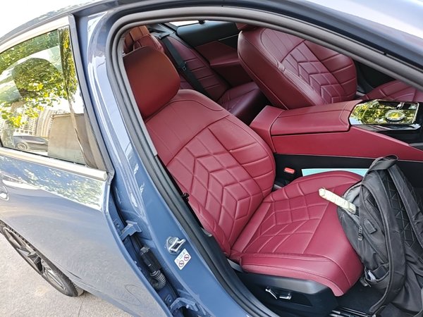 BMW i5 2024, 18400 км, за 35719 USD - фото 23