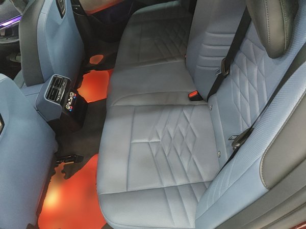 BMW i5 2024, 28700 км, за 37624 USD - фото 20