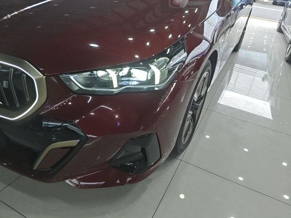 BMW i5 2024, 28700 км, за 37624 USD - фото 10