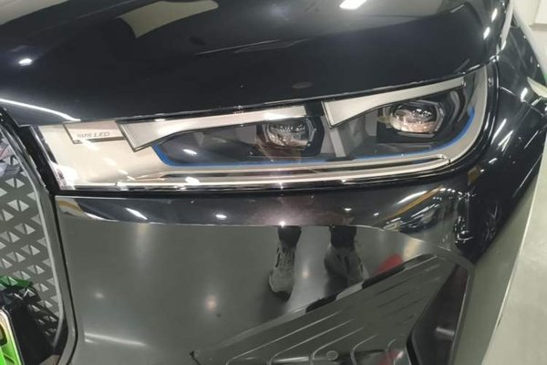 BMW iX 2023, 47100 км, за 38102 USD - фото 8