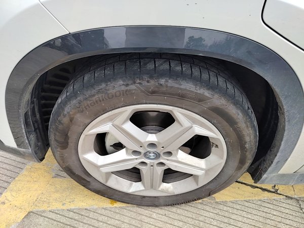BMW iX1 2023, 25400 км, за 22245 USD - фото 8