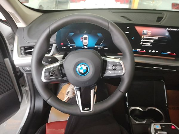 BMW iX1 2023, 35800 км, за 20089 USD - фото 14