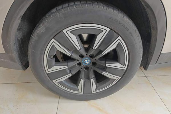 BMW iX3 2021, 124400 км, за 17759 USD - фото 16
