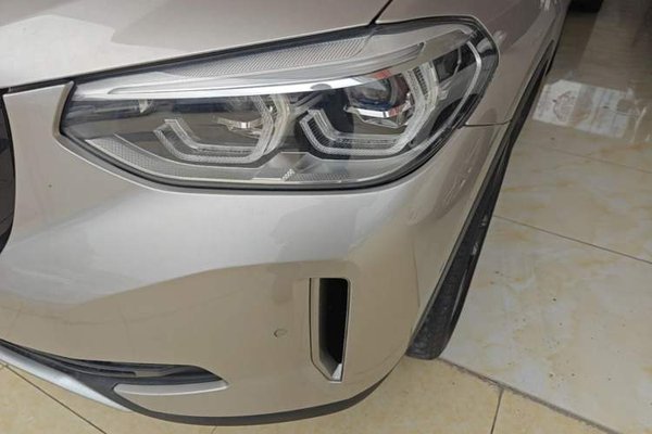 BMW iX3 2021, 124400 км, за 17759 USD - фото 9