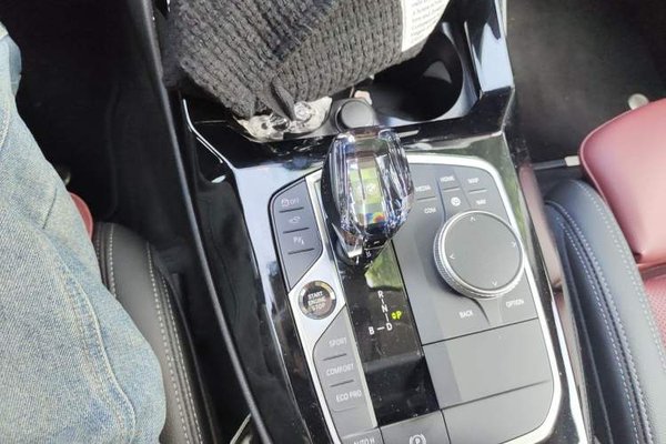 BMW iX3 2022, 23600 км, за 28505 USD - фото 14