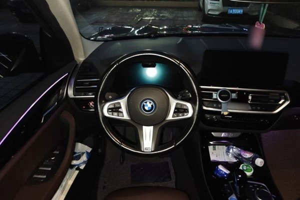 BMW iX3 2022, 121199 км, за 18227 USD - фото 10