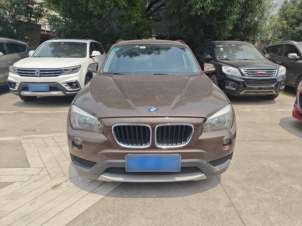 BMW X1 2013 sDrive18i Fashion Model, 2013 года