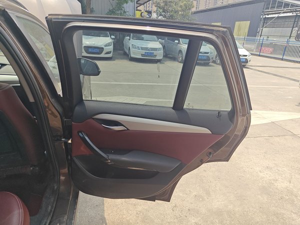 BMW X1 2013, 125200 км, за 5984 USD - фото 26