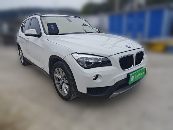 BMW X1 2013 sDrive18i Fashion Model, 2013 года