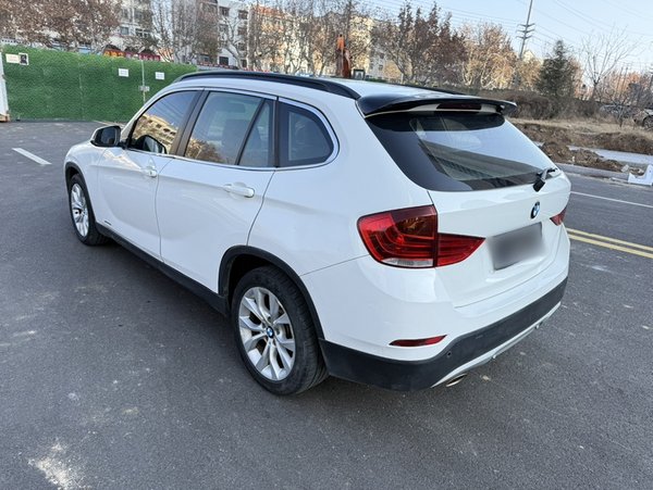 BMW X1 2013 sDrive18i Fashion Model, 2013 года