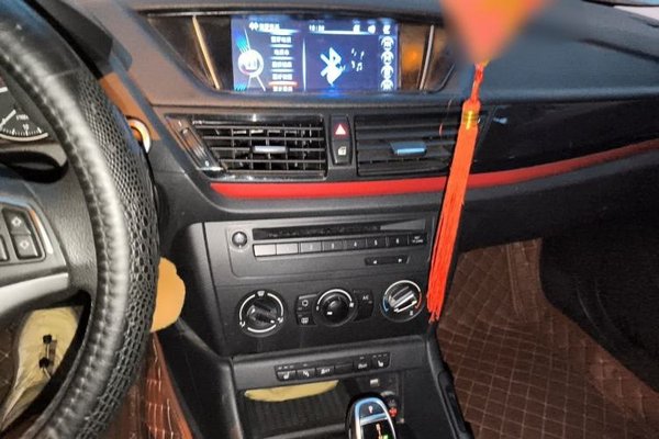 BMW X1 2015, 98500 км, за 8103 USD - фото 12