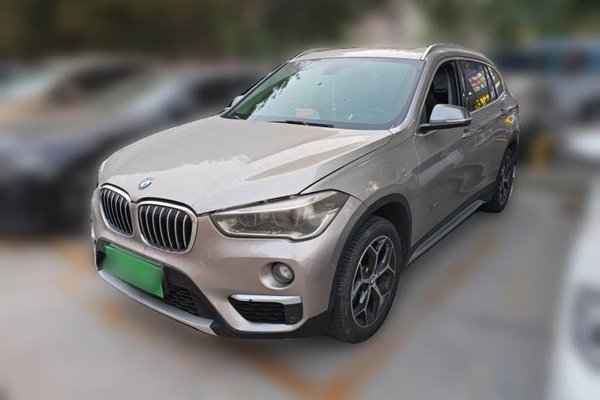 BMW X1 · 2016 год