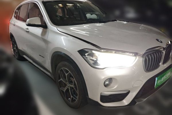 BMW X1 2016, 103700 км, за 11267 USD