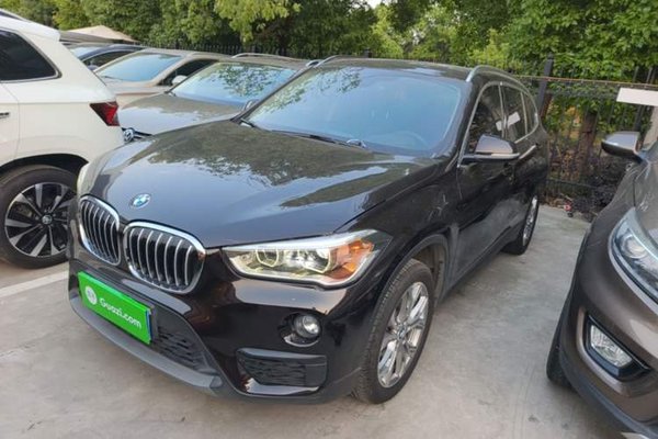 BMW X1 · 2018 год
