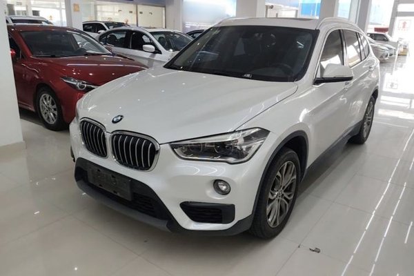 BMW X1 · 2018 год