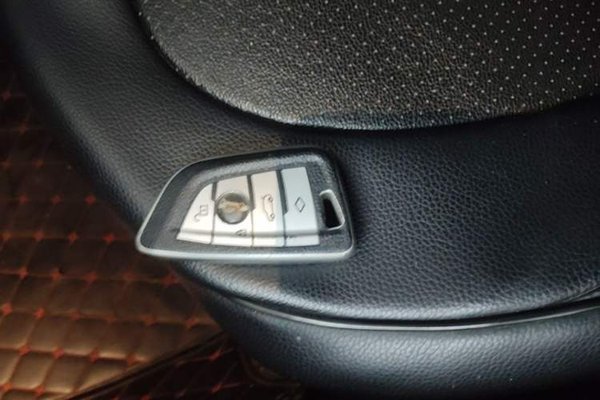 BMW X1 2018, 100300 км, за 12718 USD - фото 28