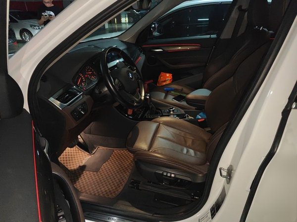 BMW X1 2018, 102600 км, за 13542 USD