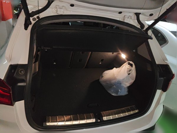 BMW X1 2018, 102600 км, за 13542 USD - фото 16