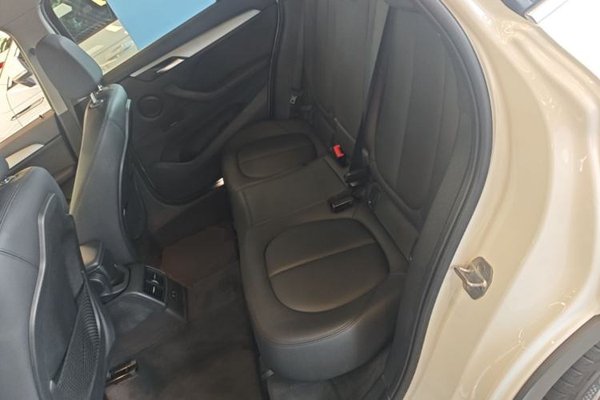 BMW X1 2019, 77300 км, за 15106 USD - фото 20