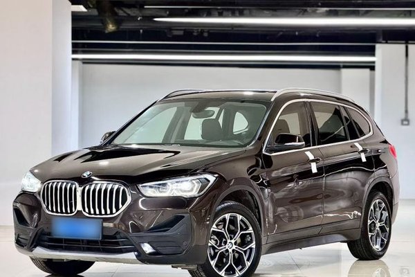 BMW X1 · 2021 год