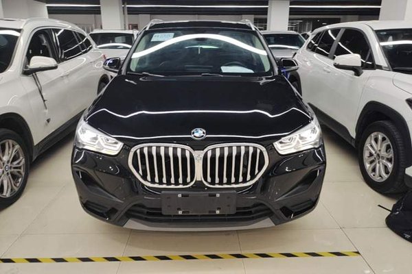 BMW X1 2021, 87800 км, за 15289 USD