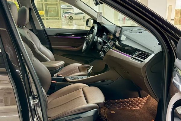 BMW X1 2021, 87800 км, за 15289 USD - фото 30
