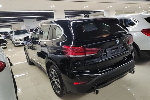 BMW X1 2021, 87800 км, за 15289 USD