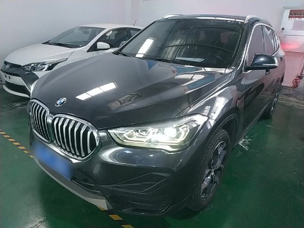 BMW X1 · 2021 год