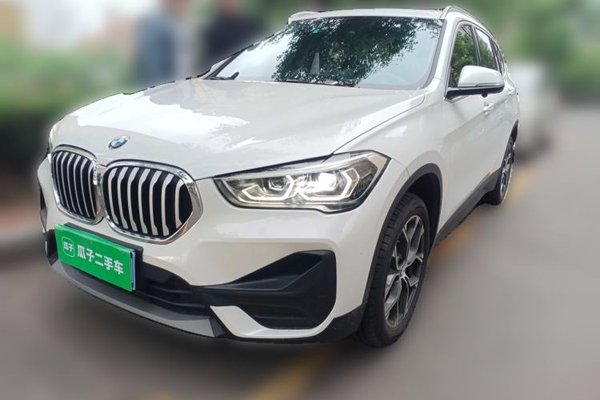 BMW X1 · 2021 год