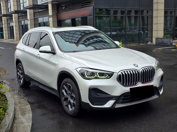 BMW X1 2021, 60900 км, за 19888 USD