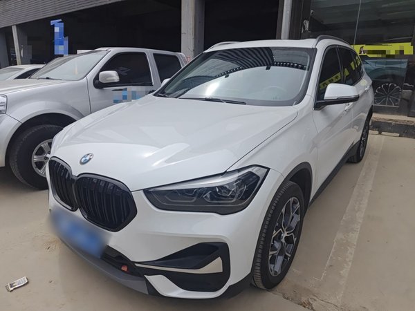 BMW X1 · 2021 год