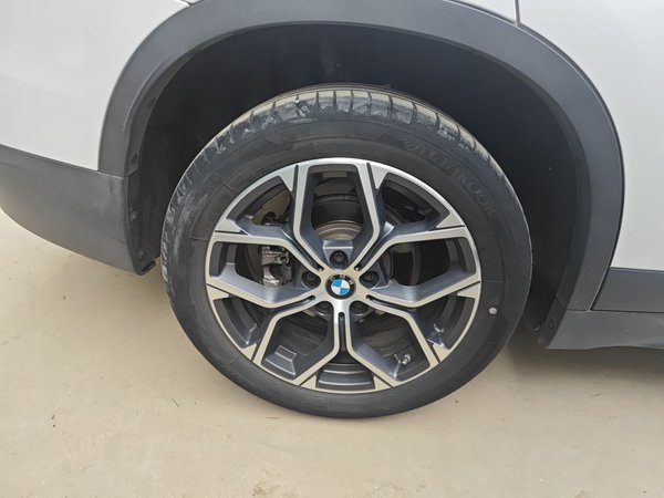 BMW X1 2021, 64400 км, за 20483 USD