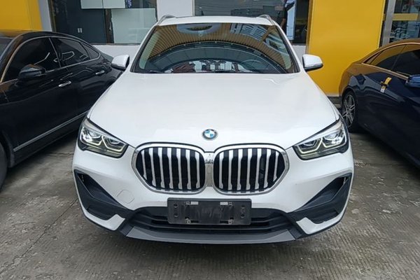 BMW X1 2021, 73100 км, за 19522 USD