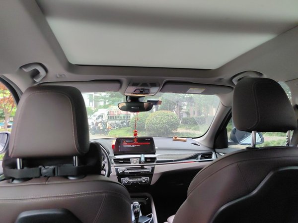BMW X1 2021, 73400 км, за 17248 USD
