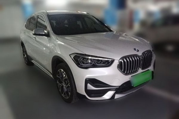 BMW X1 2022, 28900 км, за 24406 USD