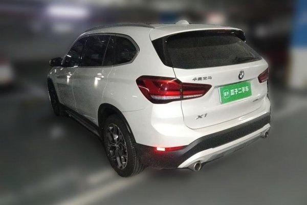 BMW X1 2022, 28900 км, за 24406 USD