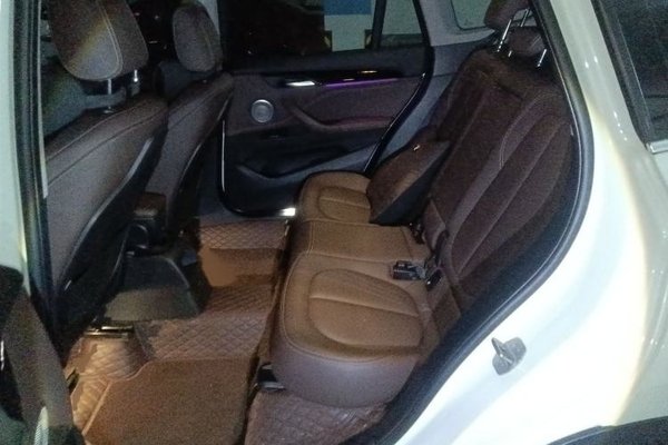 BMW X1 2022, 28900 км, за 24406 USD - фото 20