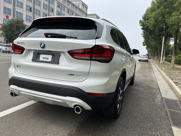 BMW X1 2022, 31500 км, за 19363 USD