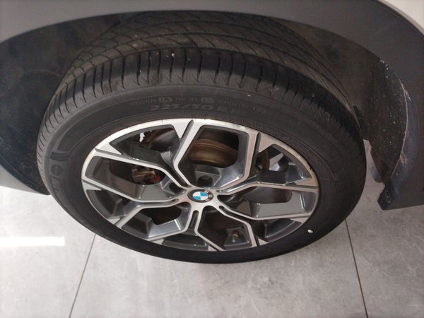 BMW X1 2022, 32600 км, за 19030 USD